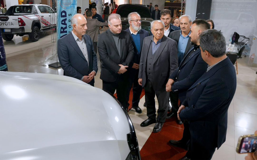 نمایشگاه خودرو ارومیه؛ ویترین پرنور تازه‌ترین خودروهای وارداتی‌ ۲۰۲۵